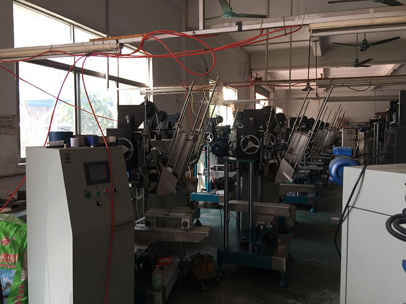 most are 2-axis broom tufting machines.jpg
