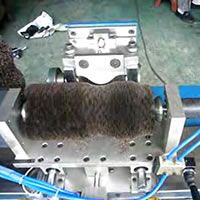 wavy brush trimming machine