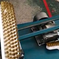 wire brush trimming machine